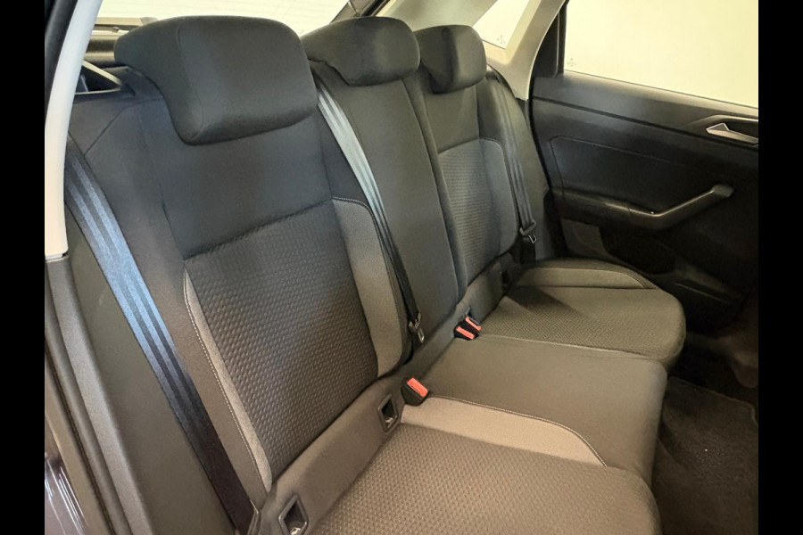 Volkswagen Polo 1.0 TSI Life Airco Navi Carplay Adaptive Cruise Control Full LED 15" LM Velgen Digital Dashboard