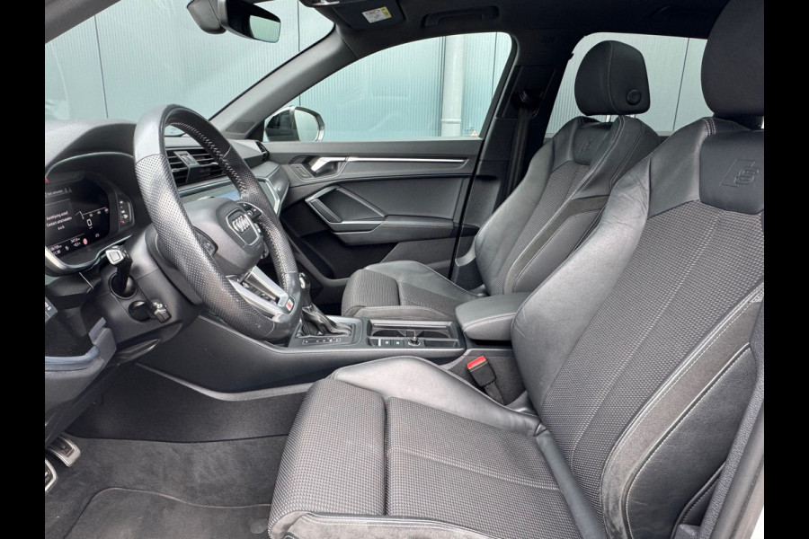 Audi Q3 35 TFSI S Line Edition * Panorama * Trekhaak * Stoelverwarming * Camera *