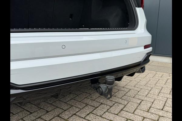 Audi Q3 35 TFSI S Line Edition * Panorama * Trekhaak * Stoelverwarming * Camera *