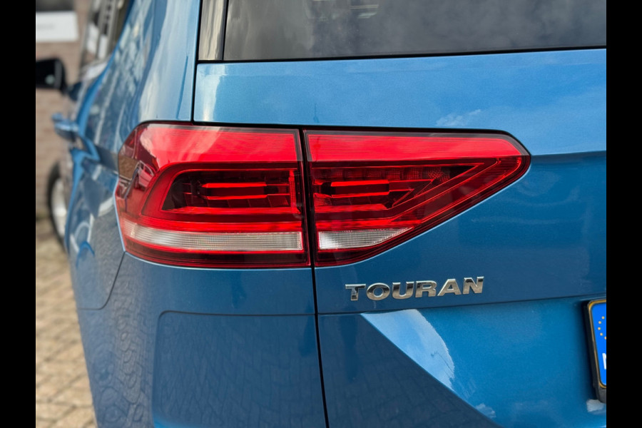 Volkswagen Touran 1.5 TSI Comfortline 2019 NAVI AIRCO Trekh!