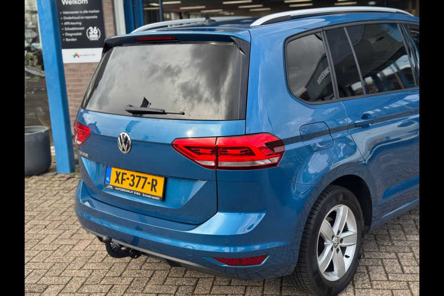 Volkswagen Touran 1.5 TSI Comfortline 2019 NAVI AIRCO Trekh!
