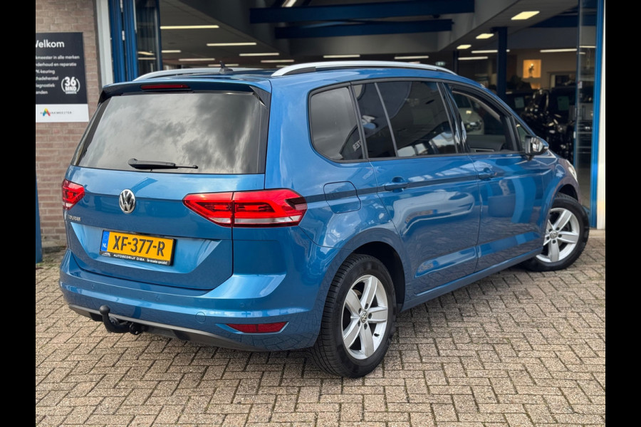 Volkswagen Touran 1.5 TSI Comfortline 2019 NAVI AIRCO Trekh!