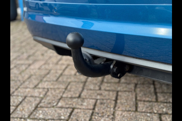 Volkswagen Touran 1.5 TSI Comfortline 2019 NAVI AIRCO Trekh!