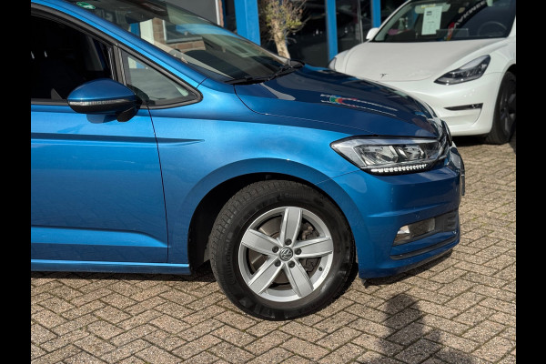 Volkswagen Touran 1.5 TSI Comfortline 2019 NAVI AIRCO Trekh!