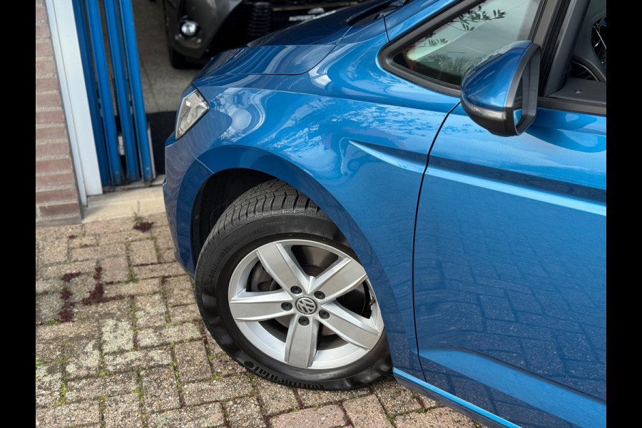 Volkswagen Touran 1.5 TSI Comfortline 2019 NAVI AIRCO Trekh!