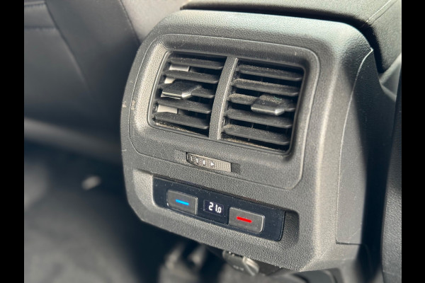 Volkswagen Touran 1.5 TSI Comfortline 2019 NAVI AIRCO Trekh!