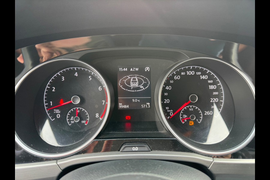 Volkswagen Touran 1.5 TSI Comfortline 2019 NAVI AIRCO Trekh!