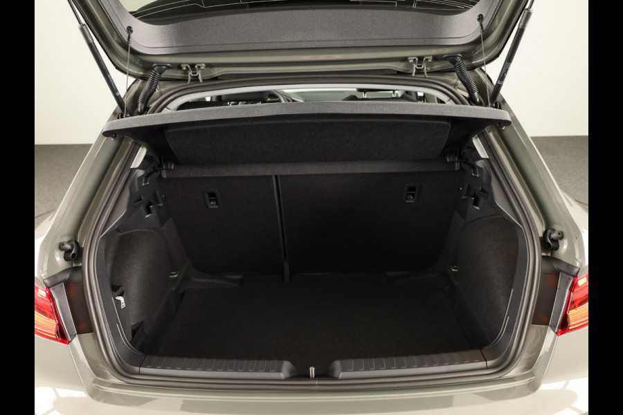 Audi A1 Sportback Advanced edition 25 TFSI 95 pk | Ledlampen voor en achter | Sportstoelen voor | Ambient verlichting | Privacy glas |