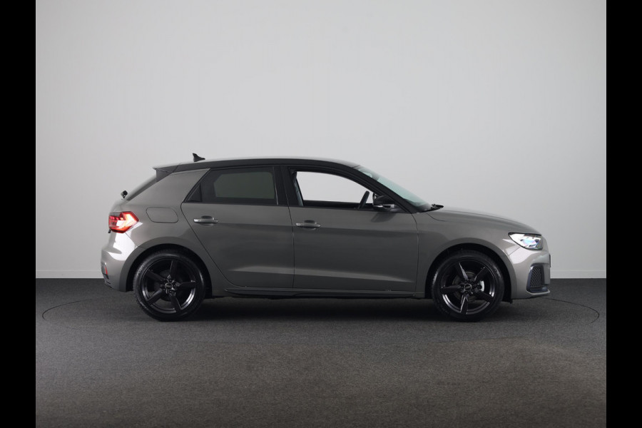 Audi A1 Sportback Advanced edition 25 TFSI 95 pk | Ledlampen voor en achter | Sportstoelen voor | Ambient verlichting | Privacy glas |
