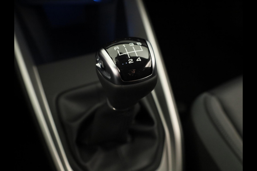 Audi A1 Sportback Advanced edition 25 TFSI 95 pk | Ledlampen voor en achter | Sportstoelen voor | Ambient verlichting | Privacy glas |