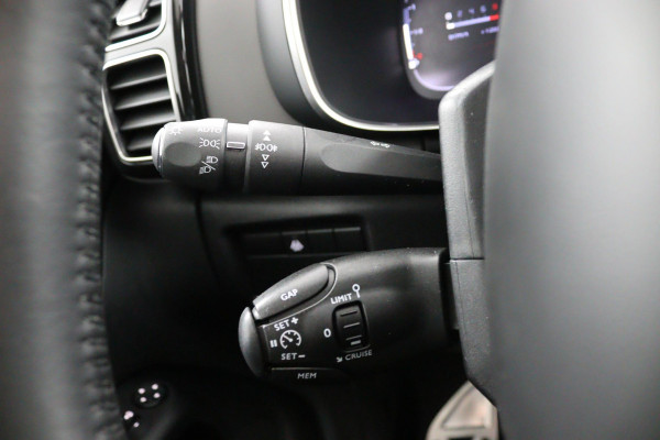 Citroën C5 Aircross 1.2*130PK*CARPLAY*PANO*ECC*CAM*NAVI*ACC*