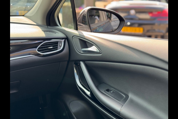 Opel Astra Sports Tourer 1.4 Turbo Innovation 2019 AUT NAVI