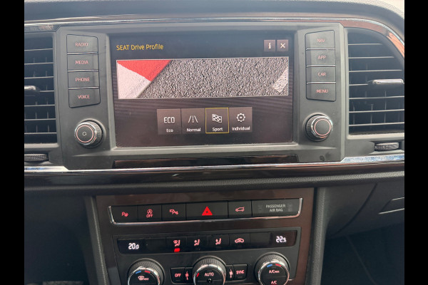 Seat Ateca 1.4 EcoTSI Intense Automaat Apple Carplay 360''Camera Navi Led-XenonTrekhaak