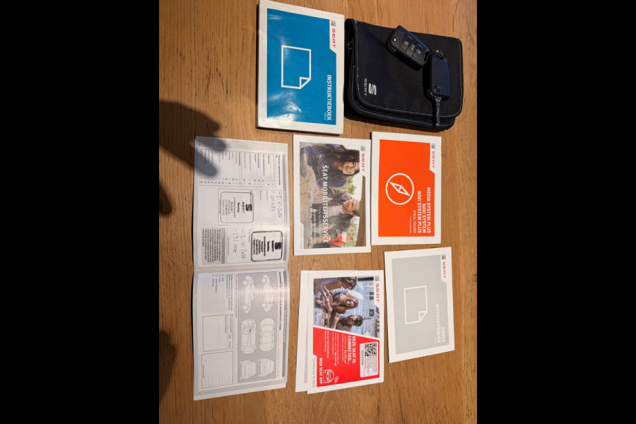 Seat Ateca 1.4 EcoTSI Intense Automaat Apple Carplay 360''Camera Navi Led-XenonTrekhaak