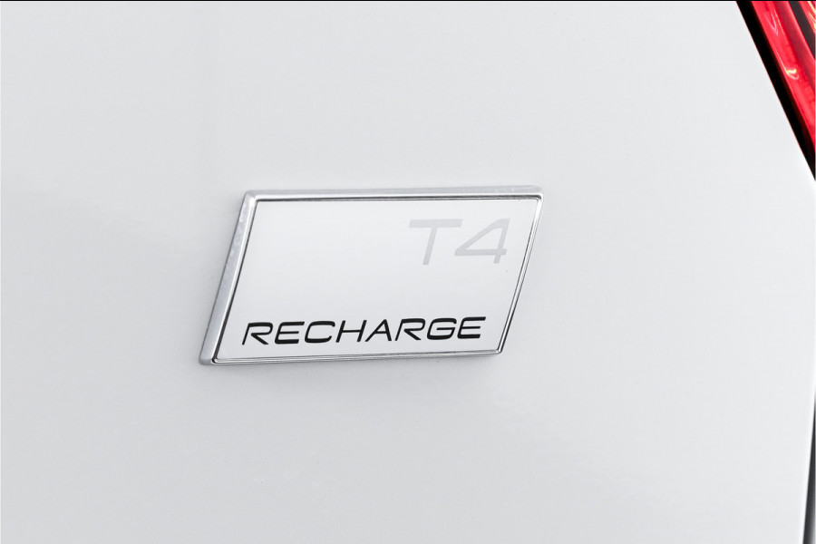 Volvo XC40 1.5 T4 Recharge R-Design Expression | Dig. Cockpit | Elek. Klep | Cruise | PDC | NAV+App. Connect | LED | ECC | LM 19" | 2282