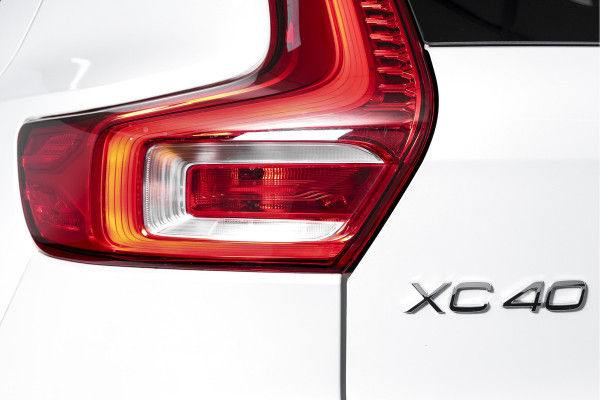 Volvo XC40 1.5 T4 Recharge R-Design Expression | Dig. Cockpit | Elek. Klep | Cruise | PDC | NAV+App. Connect | LED | ECC | LM 19" | 2282
