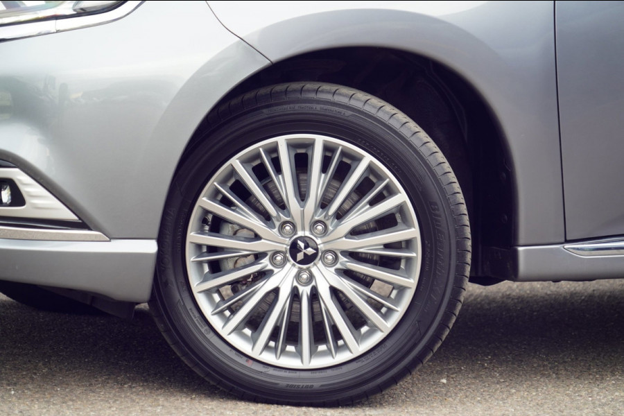 Mitsubishi Outlander 2.4 PHEV Intense / 79dkm NAP / Trekhaak / Carplay / Stoelverw. / Org. NL / Camera