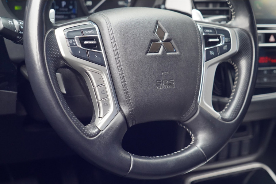 Mitsubishi Outlander 2.4 PHEV Intense / 79dkm NAP / Trekhaak / Carplay / Stoelverw. / Org. NL / Camera