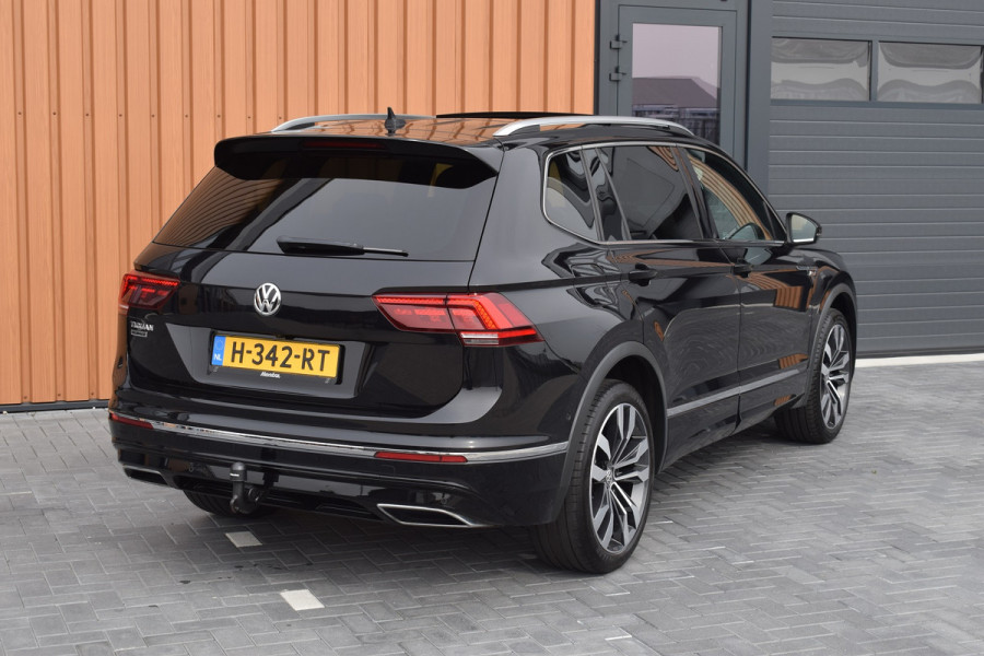 Volkswagen Tiguan Allspace 1.5 TSI 150pk DSG R-line 7-Persoons | Pano | Camera | Trekhaak
