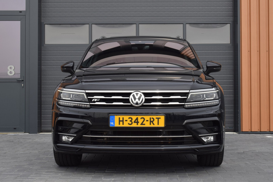 Volkswagen Tiguan Allspace 1.5 TSI 150pk DSG R-line 7-Persoons | Pano | Camera | Trekhaak