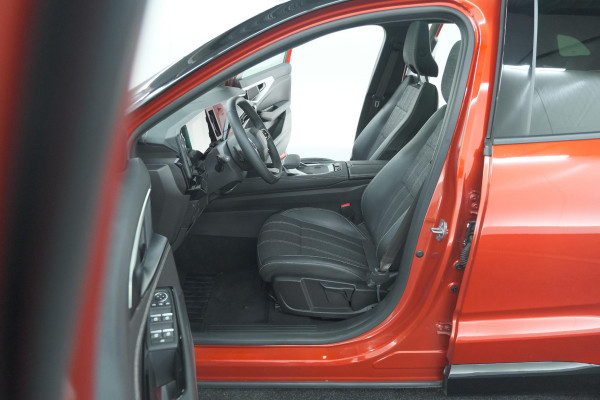 Renault Austral 1.2 E-Tech Full Hybrid 200 Techno | 1500 KG Trekgewicht | 360 Camera | Panoramadak | Adaptieve Cruise Control