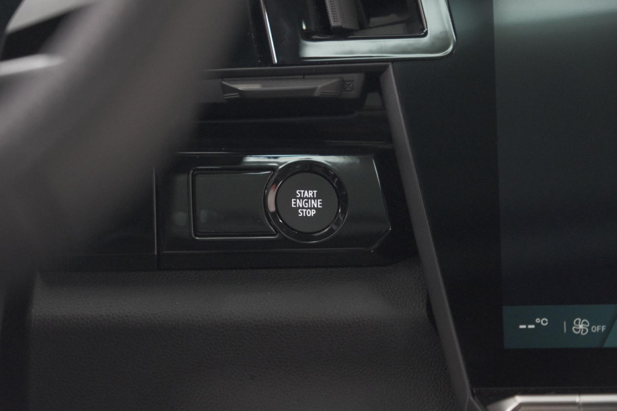 Renault Austral 1.2 E-Tech Full Hybrid 200 Techno | 1500 KG Trekgewicht | 360 Camera | Panoramadak | Adaptieve Cruise Control