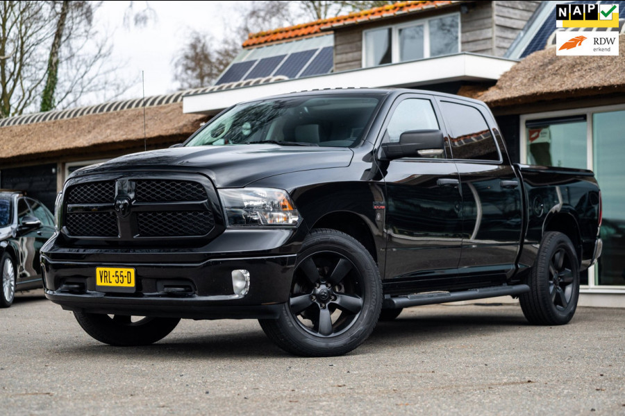 Dodge Ram 1500 5.7 V8 4x4 Crew Cab 5'7 Laramie Schuifdak I LPG I Stuur & stoelverwarming I Trekhaak I Camera I Alpine I Sidebars