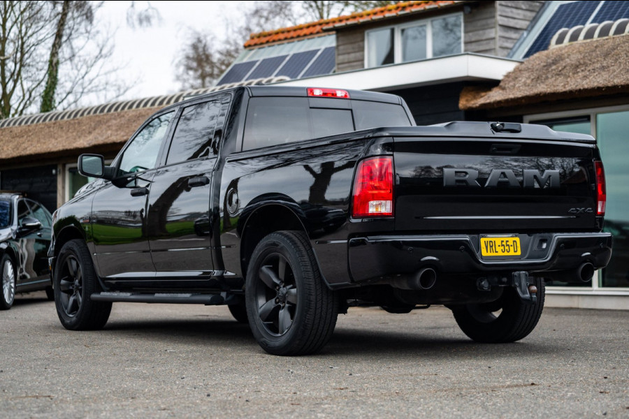 Dodge Ram 1500 5.7 V8 4x4 Crew Cab 5'7 Laramie Schuifdak I LPG I Stuur & stoelverwarming I Trekhaak I Camera I Alpine I Sidebars
