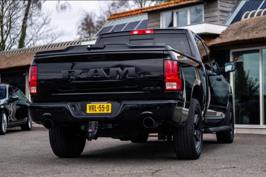 Dodge Ram 1500 5.7 V8 4x4 Crew Cab 5'7 Laramie Schuifdak I LPG I Stuur & stoelverwarming I Trekhaak I Camera I Alpine I Sidebars