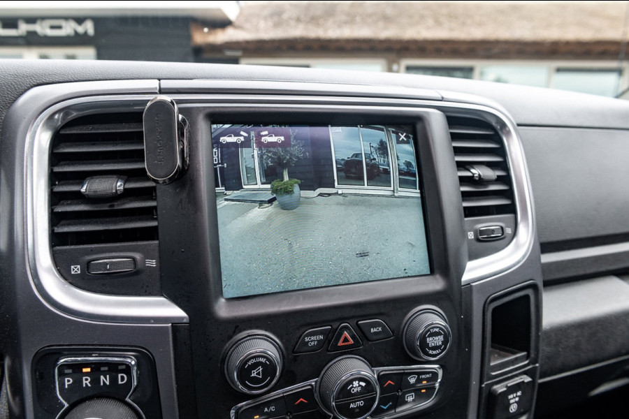 Dodge Ram 1500 5.7 V8 4x4 Crew Cab 5'7 Laramie Schuifdak I LPG I Stuur & stoelverwarming I Trekhaak I Camera I Alpine I Sidebars