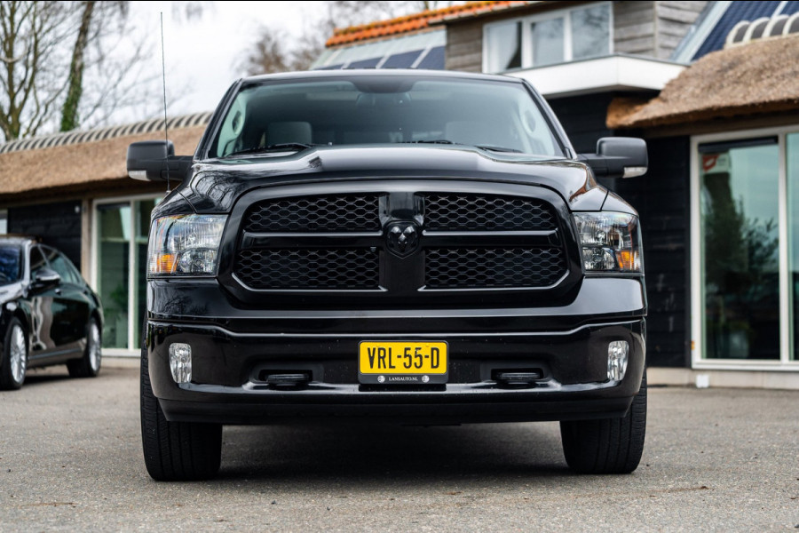 Dodge Ram 1500 5.7 V8 4x4 Crew Cab 5'7 Laramie Schuifdak I LPG I Stuur & stoelverwarming I Trekhaak I Camera I Alpine I Sidebars