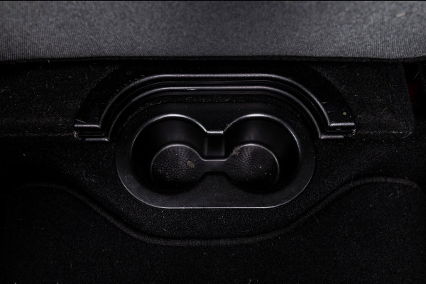 Dodge Ram 1500 5.7 V8 4x4 Crew Cab 5'7 Laramie Schuifdak I LPG I Stuur & stoelverwarming I Trekhaak I Camera I Alpine I Sidebars