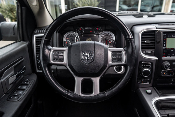 Dodge Ram 1500 5.7 V8 4x4 Crew Cab 5'7 Laramie Schuifdak I LPG I Stuur & stoelverwarming I Trekhaak I Camera I Alpine I Sidebars