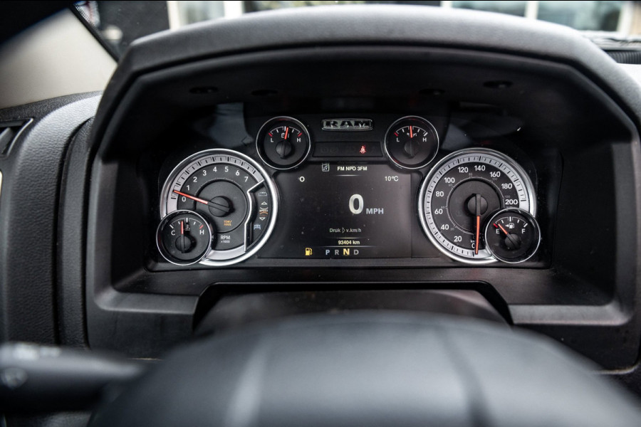 Dodge Ram 1500 5.7 V8 4x4 Crew Cab 5'7 Laramie Schuifdak I LPG I Stuur & stoelverwarming I Trekhaak I Camera I Alpine I Sidebars