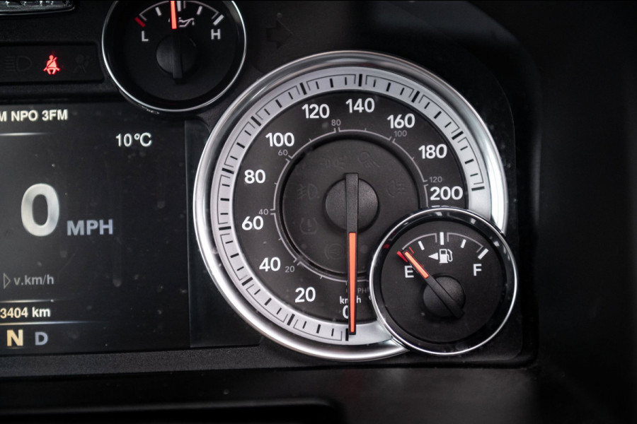 Dodge Ram 1500 5.7 V8 4x4 Crew Cab 5'7 Laramie Schuifdak I LPG I Stuur & stoelverwarming I Trekhaak I Camera I Alpine I Sidebars