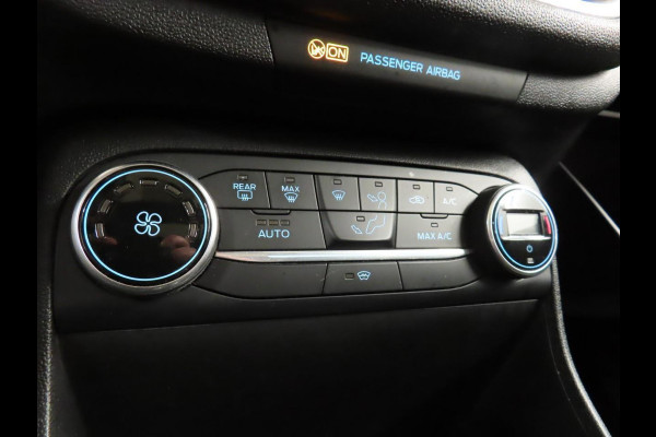 Ford Fiesta 1.0 EcoBoost ST-Line 100pk | Panoramadak | Voorruitverwarming | Apple Carplay, Android auto | Climate control