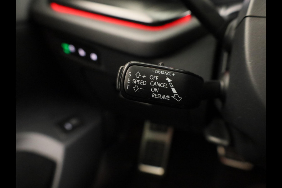 Škoda Octavia Sportline Tour m-HEV 1.5 TSI 150 pk 7 versn. DSG | Navigatie pakket | Travel Assist | Wegklapbare trekhaak | Winter pakket