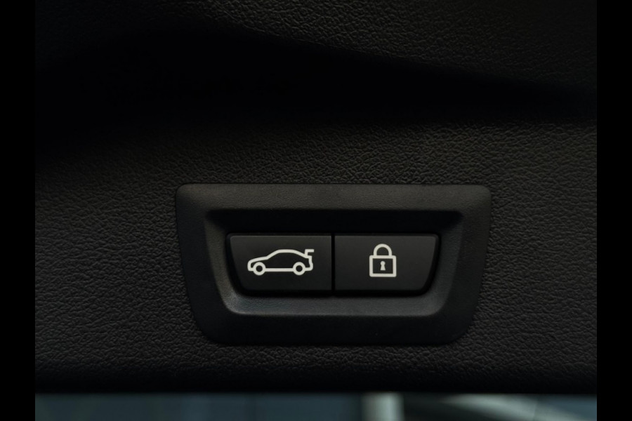 BMW X5 xDrive45e M PACK PANO NAVI CAMERA LED LEDER SPORTVELGEN