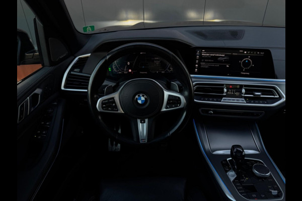 BMW X5 xDrive45e M PACK PANO NAVI CAMERA LED LEDER SPORTVELGEN