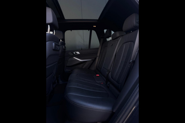 BMW X5 xDrive45e M PACK PANO NAVI CAMERA LED LEDER SPORTVELGEN