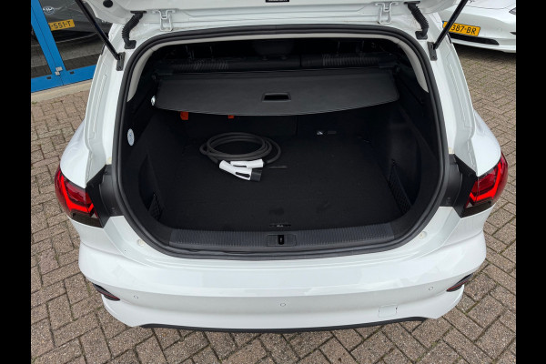 MG Mg5 electric Long Range Comfort 61 kWh 2024 AUT NAVI BTW!