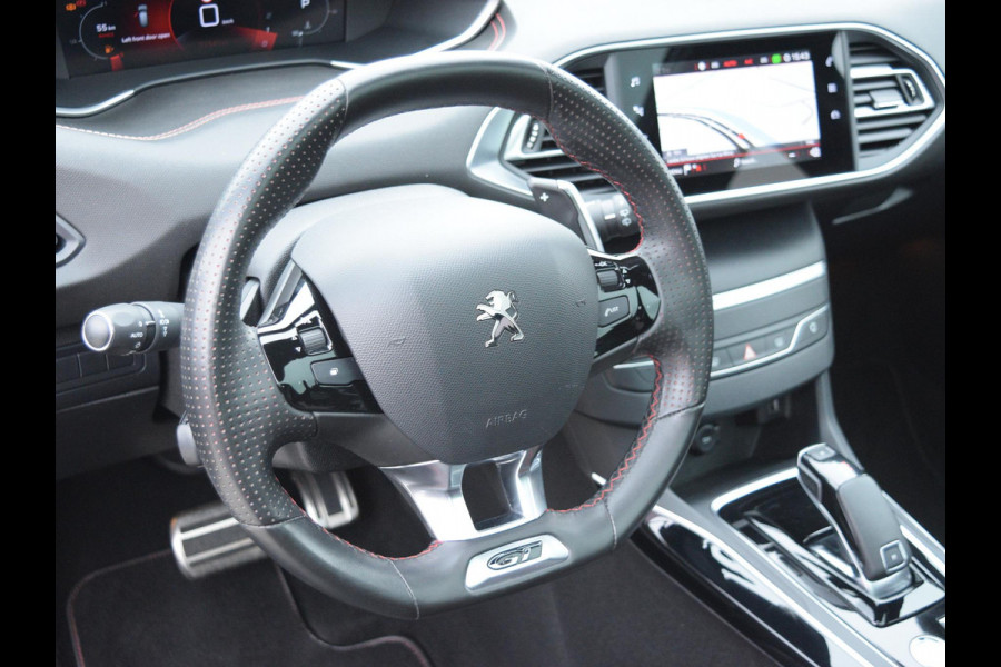 Peugeot 308 SW 1.2 PureTech Blue Lease GT 130 PK | AUTOMAAT | TREKHAAK | PANO DAK | DENON HIFI | PARKEERSENSOREN MET CAMERA |