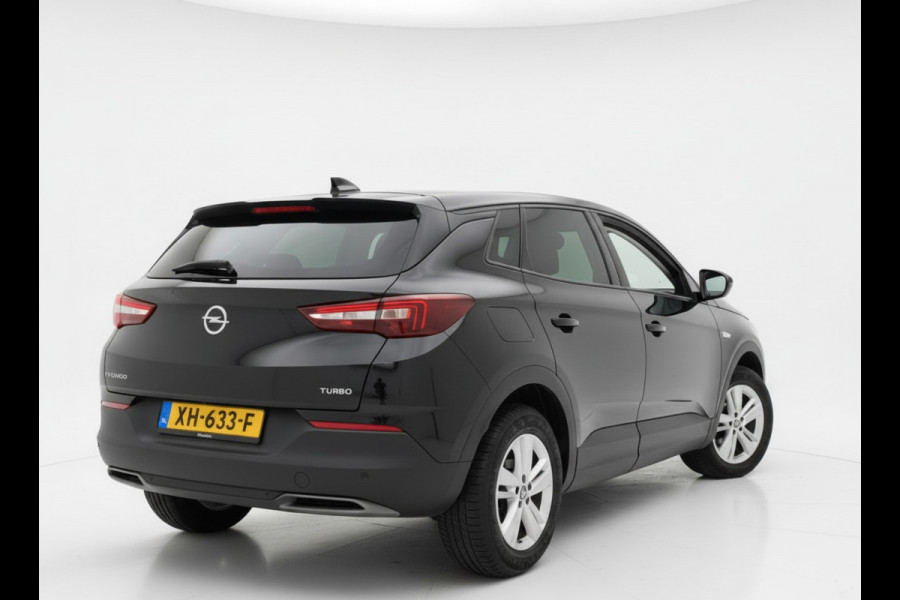 Opel Grandland X 1.2 TURBO 130PK ONLINE EDITION CAMERA/PDC/NAVIGATIE