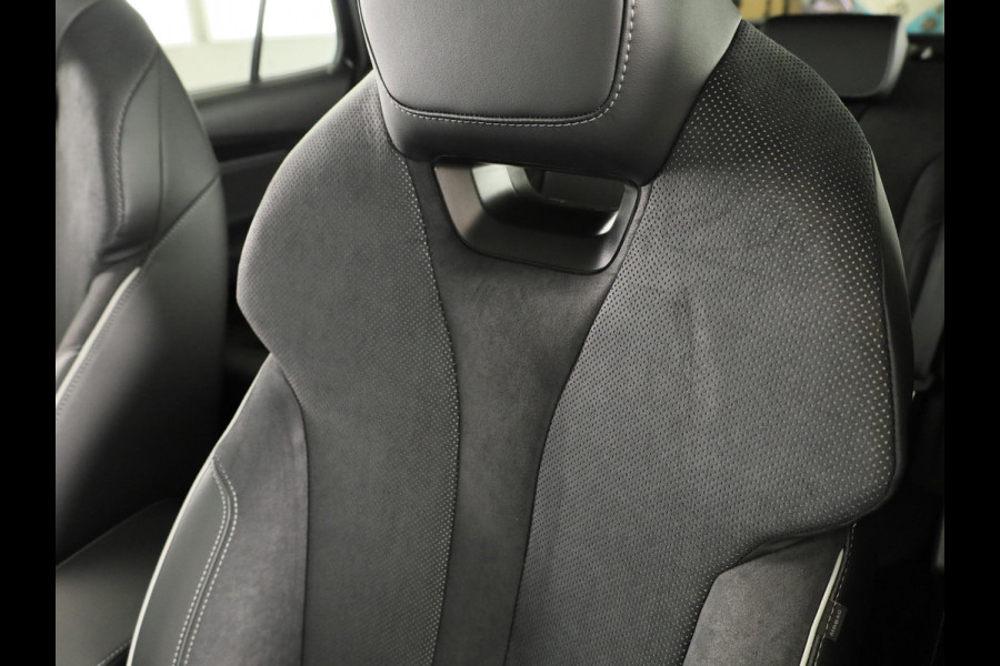 Škoda Enyaq 85 Sportline 286 pk | Panoramadak | Business Upgrade Pakket - ADVANCED | Trekhaak | 21 inch lichtmetalen velgen