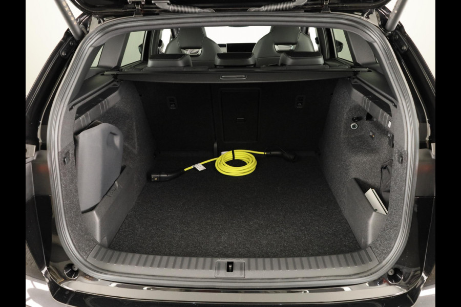 Škoda Enyaq 85 Sportline 286 pk | Panoramadak | Business Upgrade Pakket - ADVANCED | Trekhaak | 21 inch lichtmetalen velgen