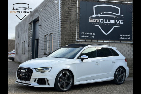 Audi RS3 Sportback 2.5 TFSI Quattro Pano/Carbon/RSZetels/Facelift/Keyless