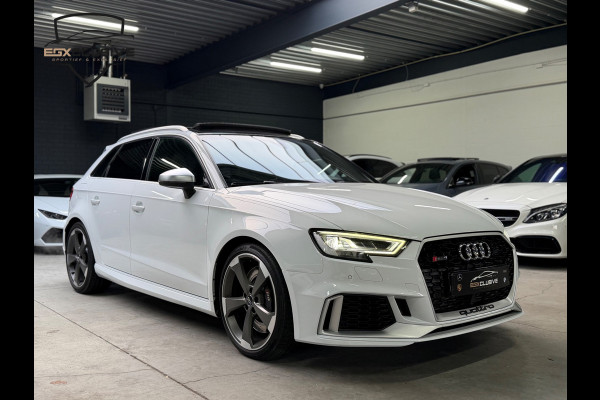 Audi RS3 Sportback 2.5 TFSI Quattro Pano/Carbon/RSZetels/Facelift/Keyless