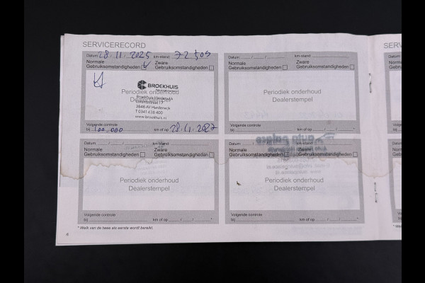 Peugeot e-208 EV Pano-Dak 3D-Navi 360°Camera Apple Carplay Android Ecc Stoelverwarming Cruise Control Pdc Keyless 50kWh Allure SOH 92,5%Led Lmv Privacy Glas Isofix DAB+ Bluetooth Regen-Lichtsensor Lane Assist Dealeronderhouden Origineel Nederlandse Auto