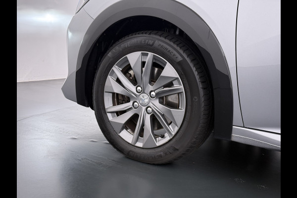 Peugeot e-208 EV Pano-Dak 3D-Navi 360°Camera Apple Carplay Android Ecc Stoelverwarming Cruise Control Pdc Keyless 50kWh Allure SOH 92,5%Led Lmv Privacy Glas Isofix DAB+ Bluetooth Regen-Lichtsensor Lane Assist Dealeronderhouden Origineel Nederlandse Auto