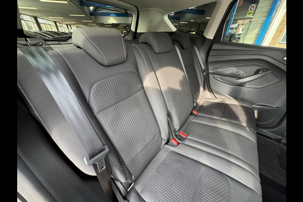 Ford Kuga 1.5 Titanium Styling Pack 2018 NAVI CLIMA Trekh NAP